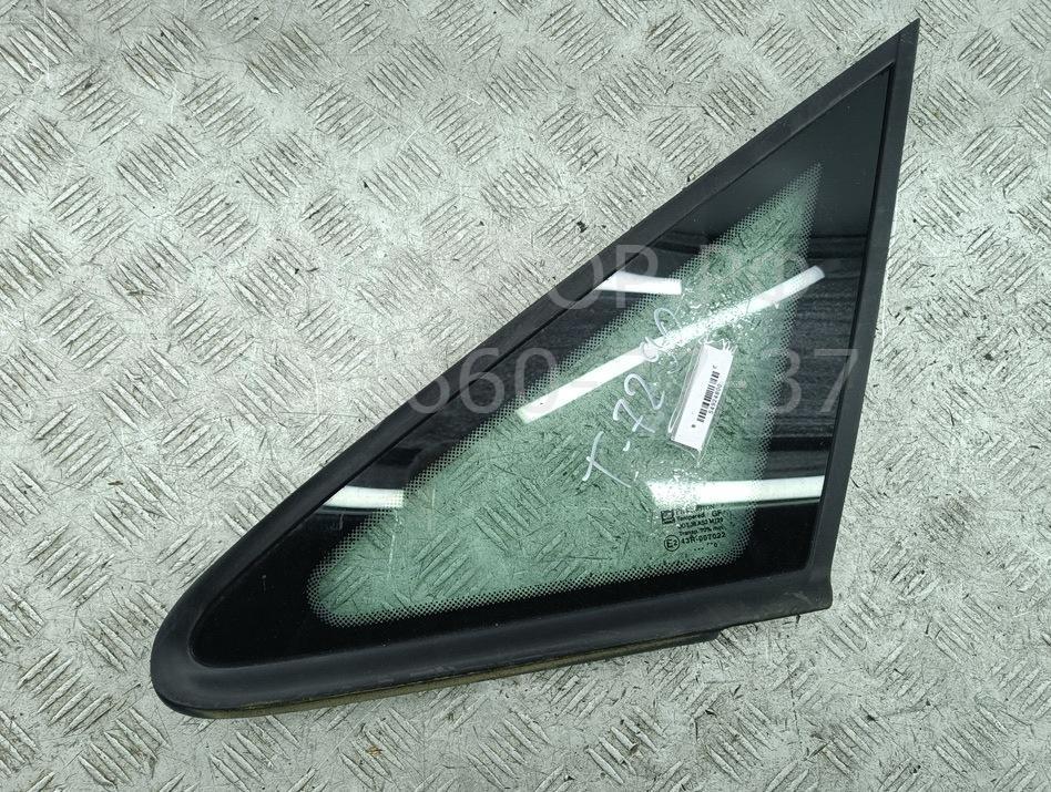 Стекло кузовное глухое левое