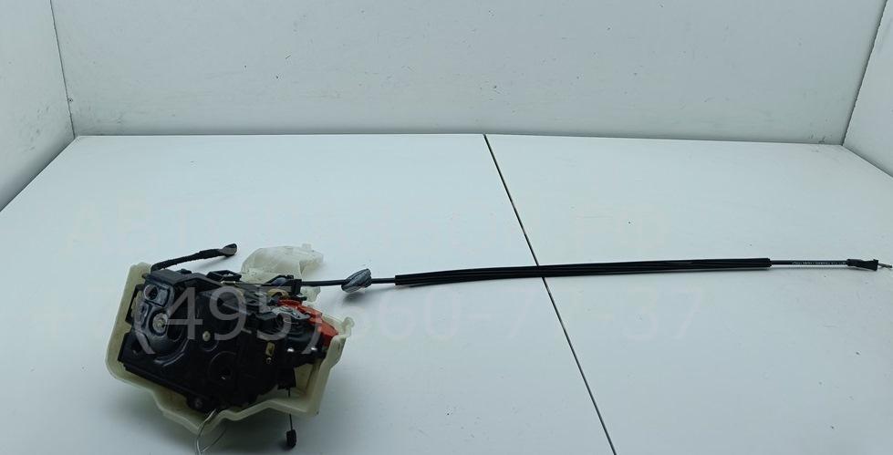 Замок двери задней правой