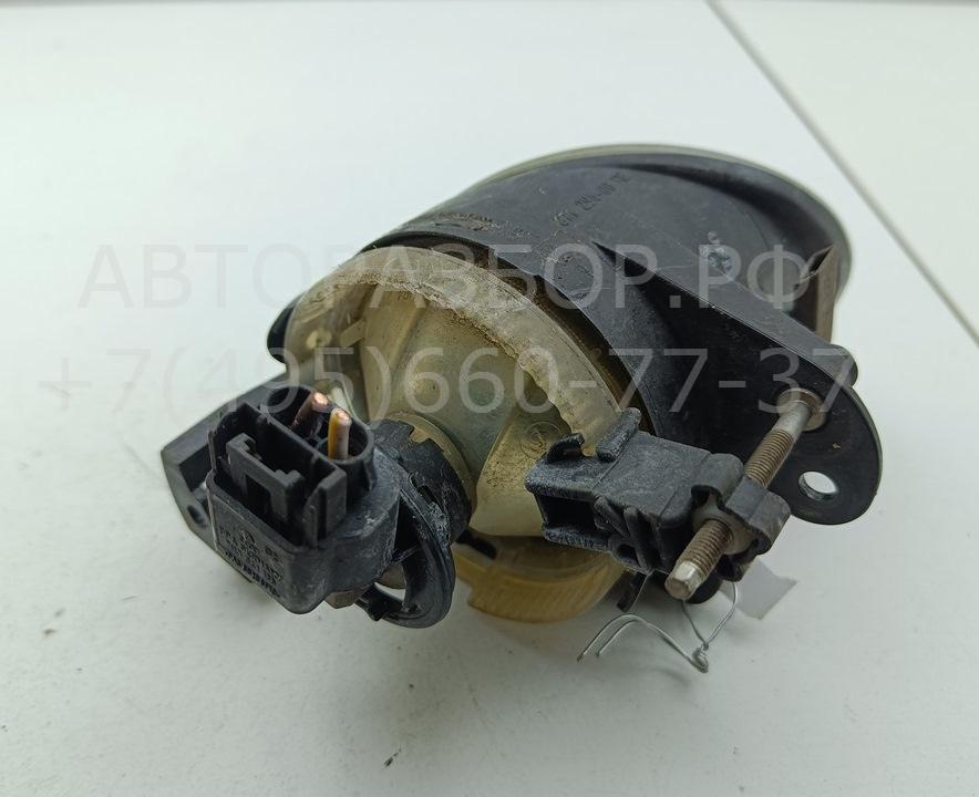 Фара противотуманная правая