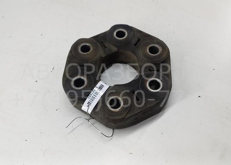 Муфта эластичная карданного вала