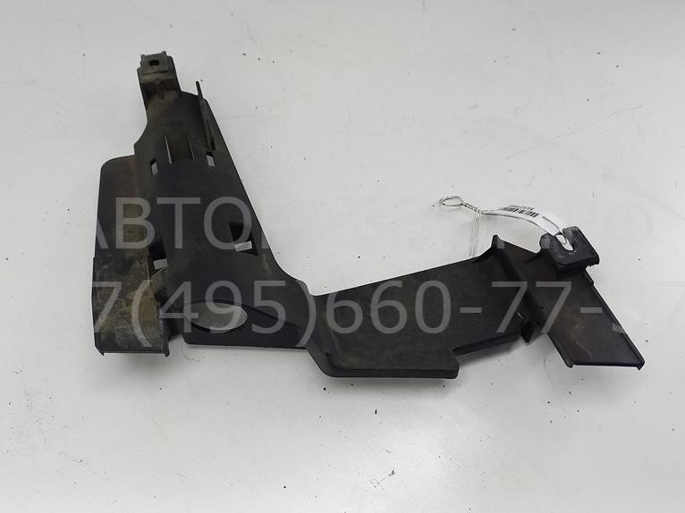 Кронштейн фар правый