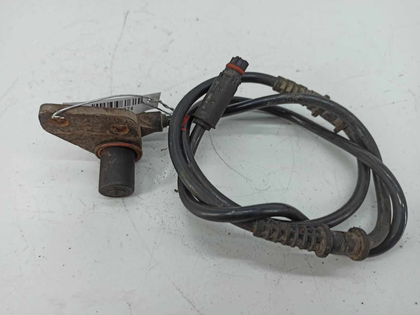 Датчик ABS передний