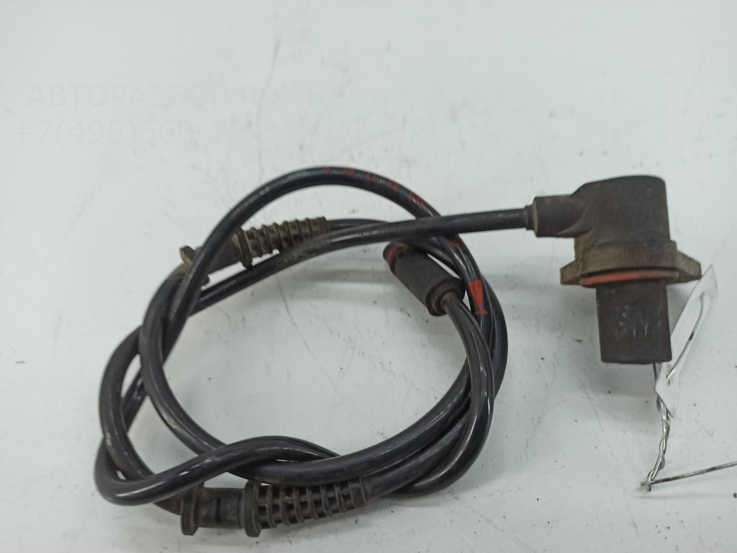 Датчик ABS передний