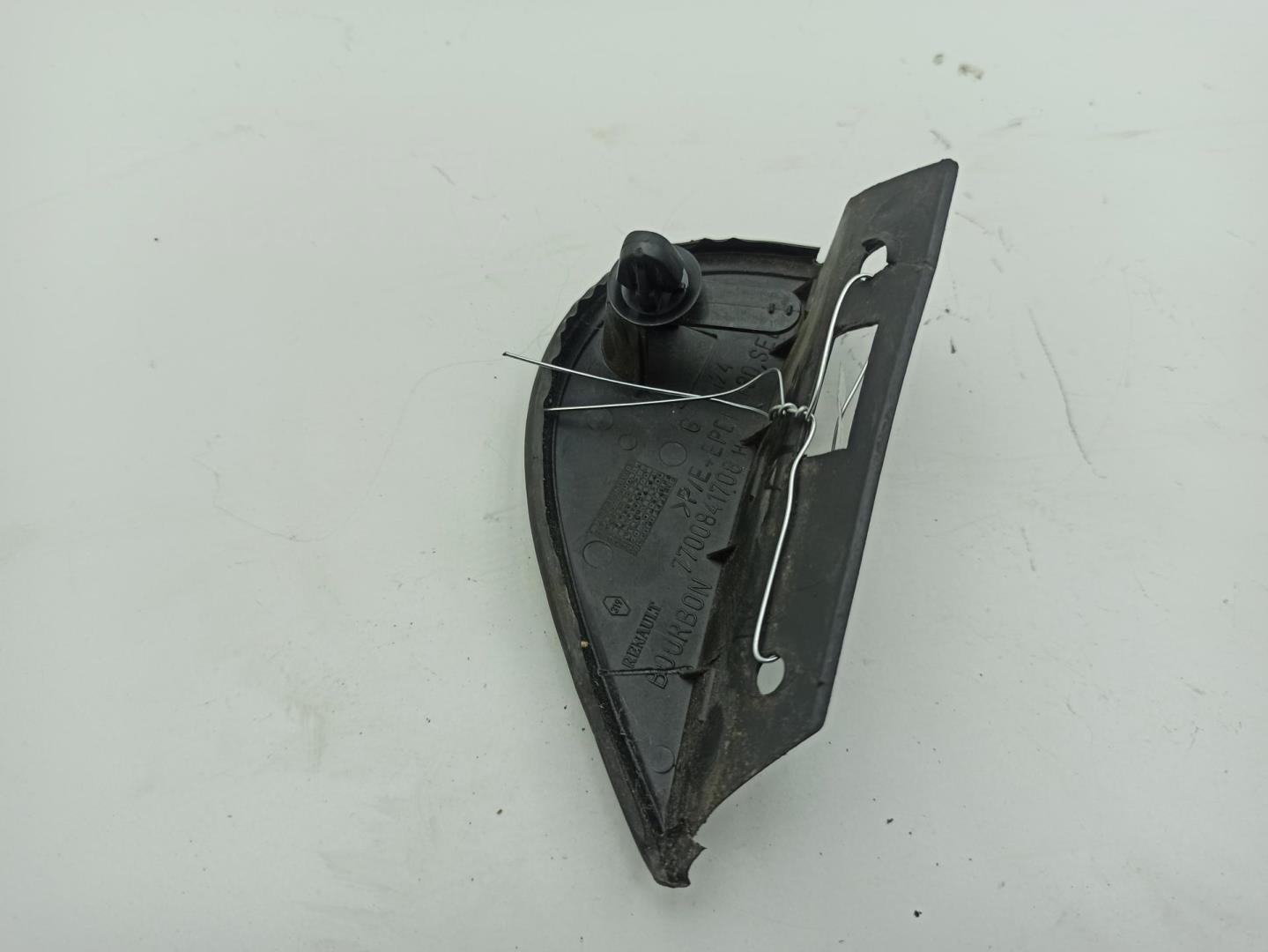 Накладка зеркала левого