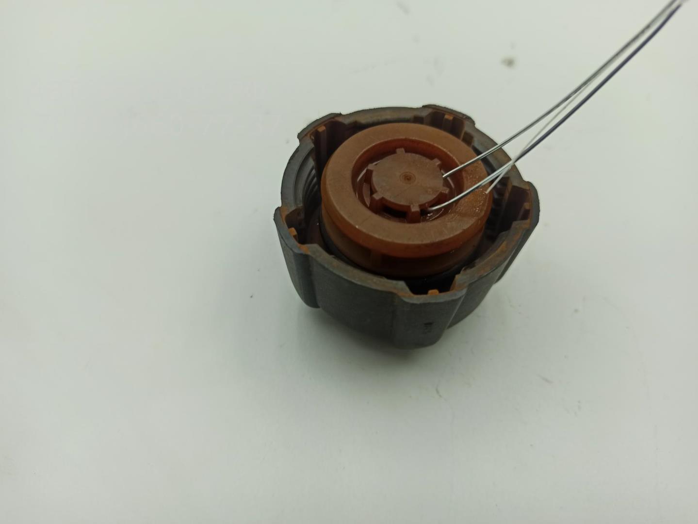 Крышка расширительного бачка