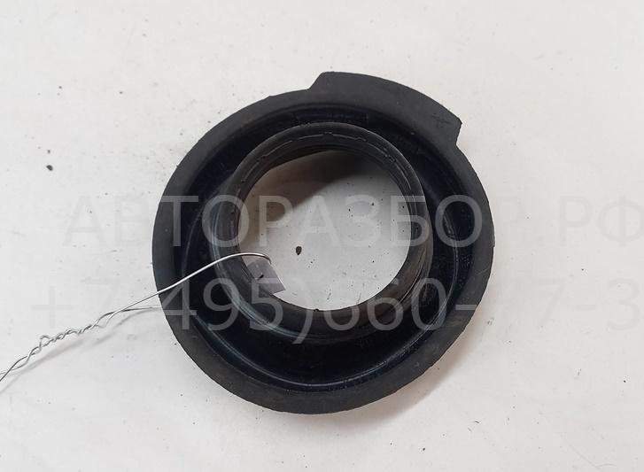 Крышка фары левой