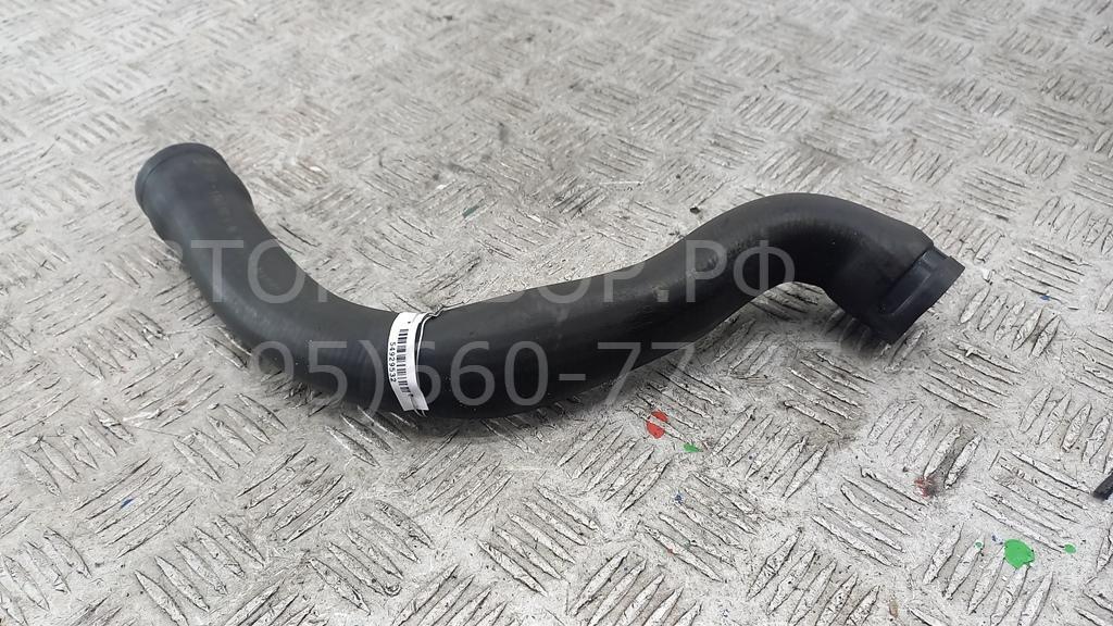 Патрубок радиатора