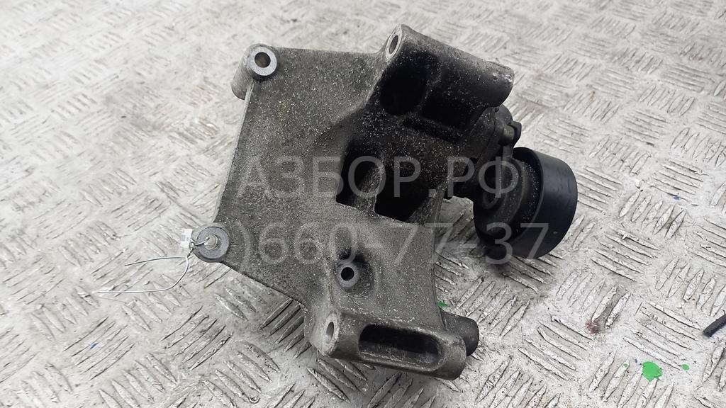 Кронштейн генератора