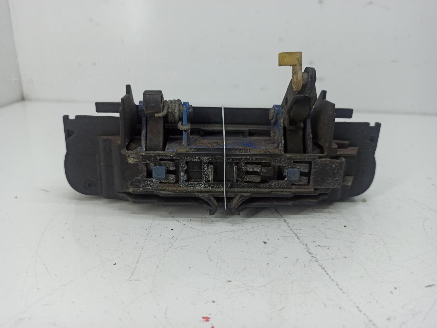 Ручка двери задней наружная правая