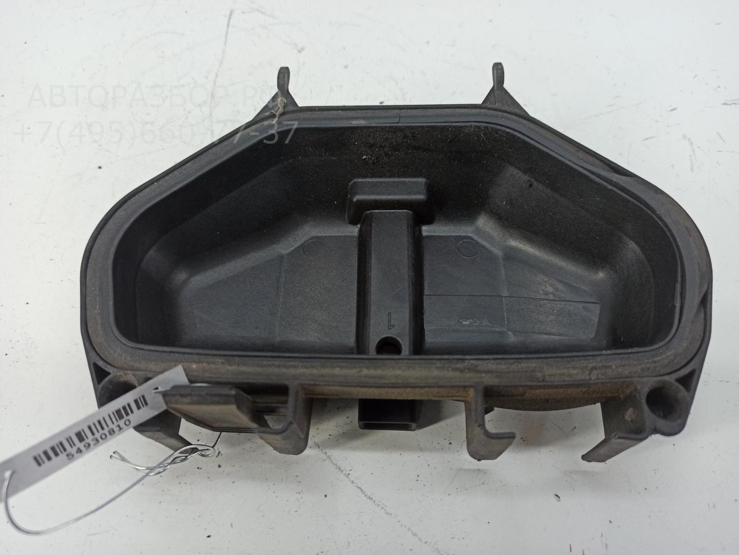 Крышка фары левой