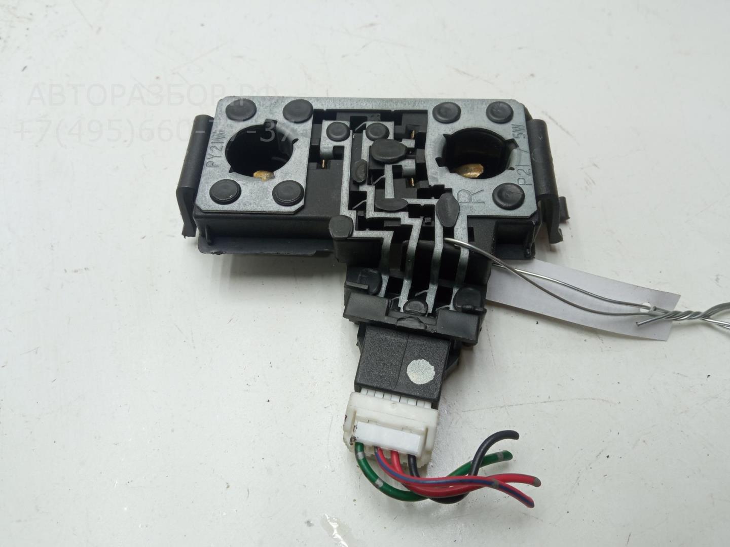 Плата заднего фонаря правого