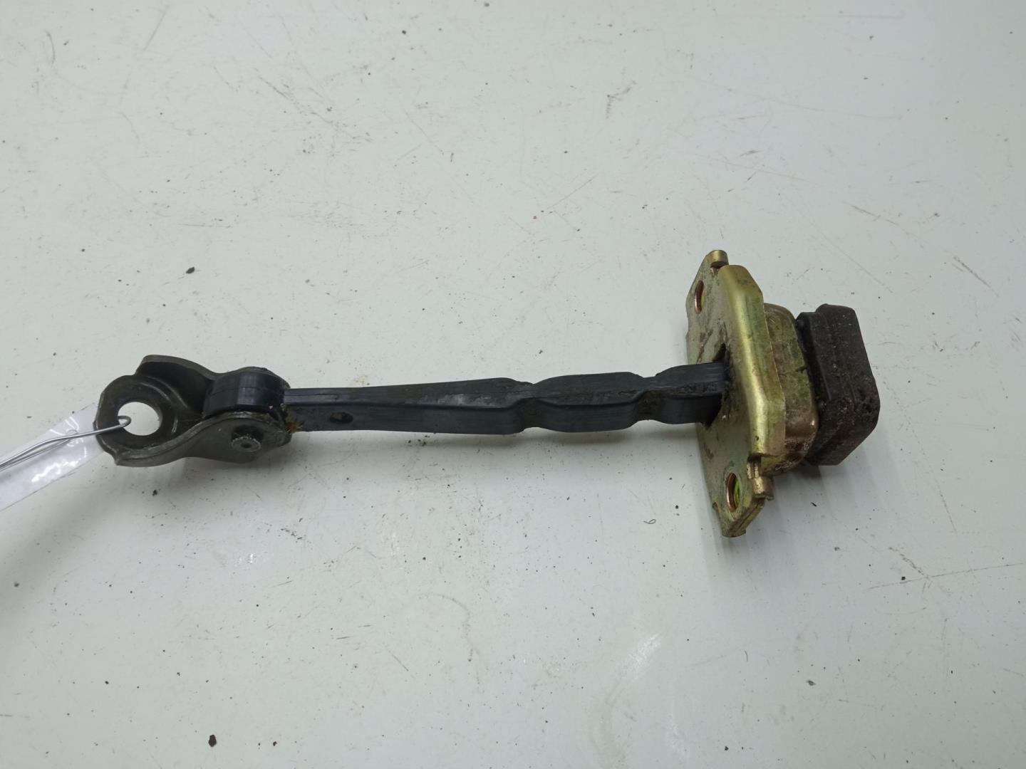 Ограничитель двери