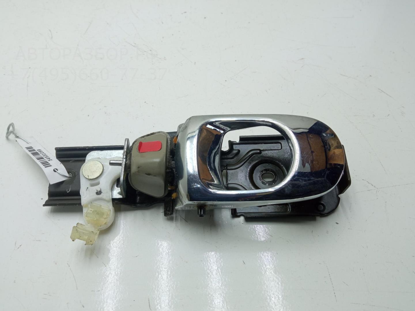 Ручка двери передней внутренняя правая