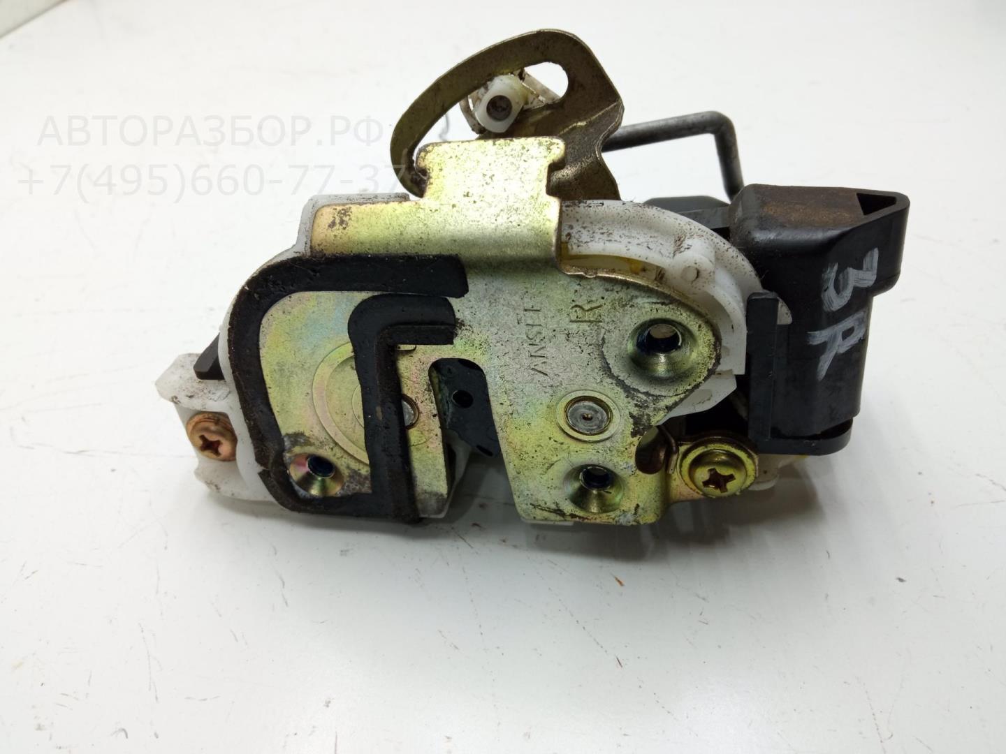 Замок двери задней правой