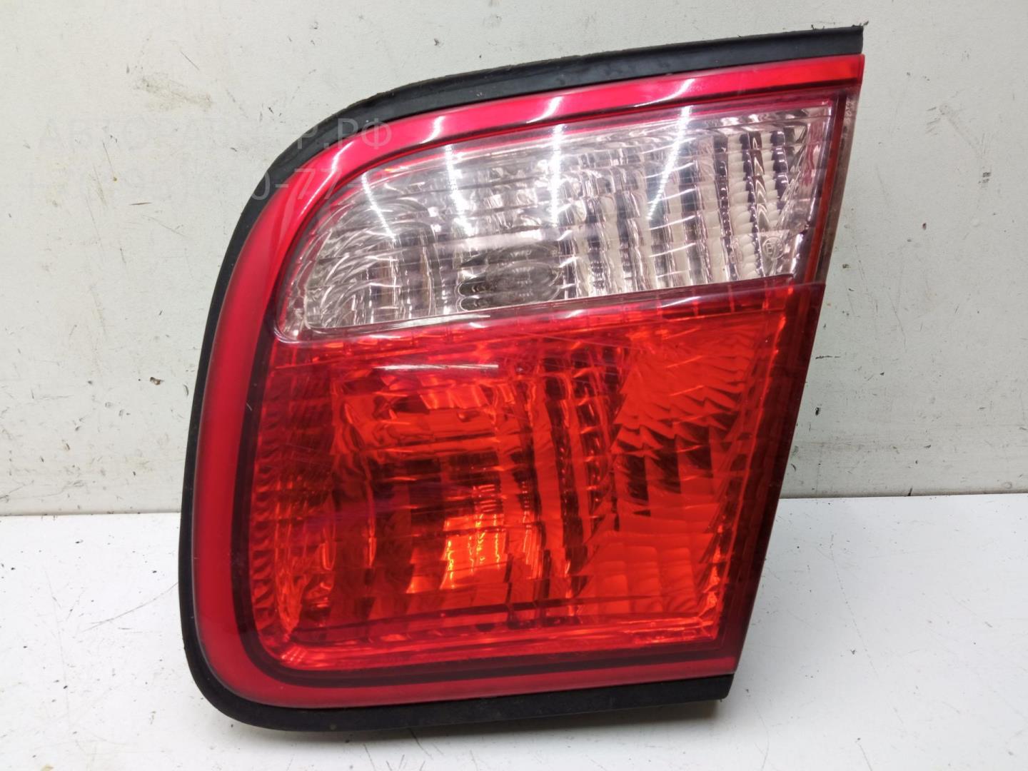 Фонарь задний внутренний правый