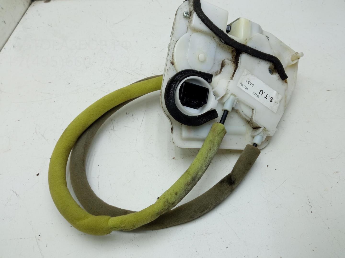 Замок двери задней правой