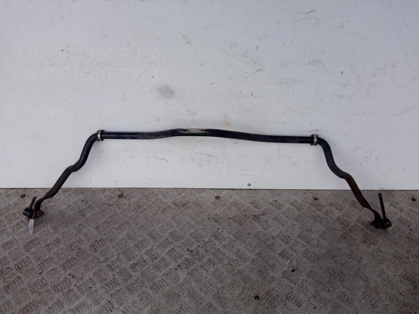 Стабилизатор передний