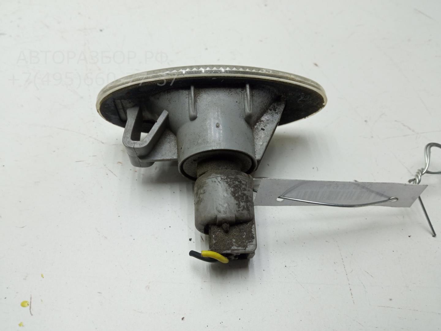 Указатель поворота правый