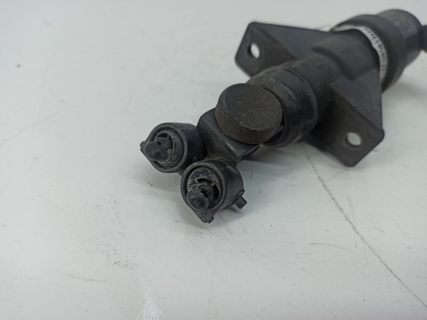 Форсунка омывателя фары