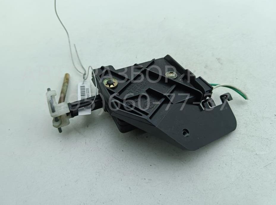 Активатор замка двери