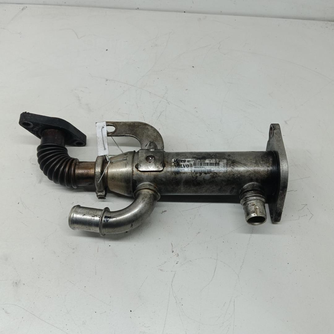 Тройник вентиляции картерных газов