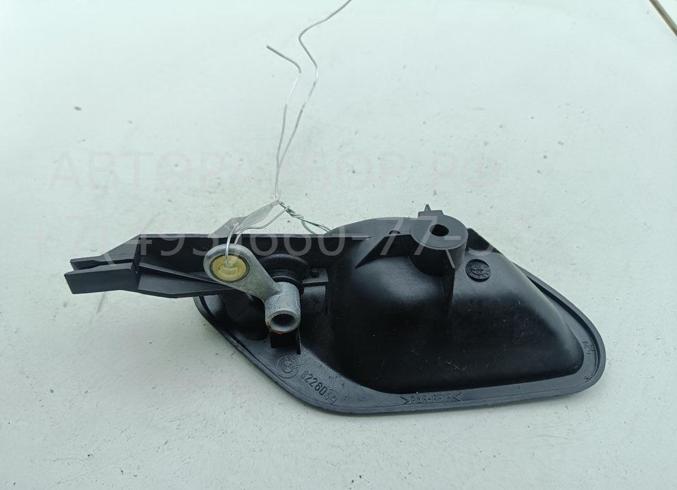 Ручка двери передней внутренняя левая