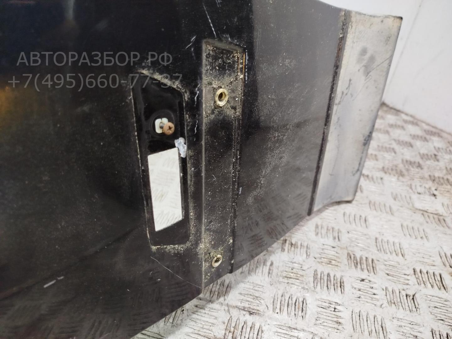 Крыло переднее правое