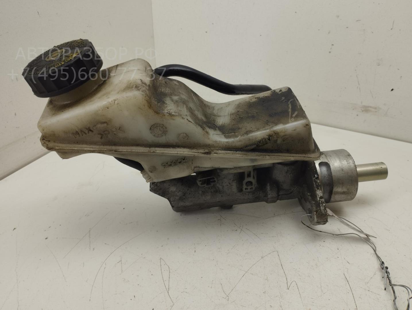 Цилиндр тормозной главный