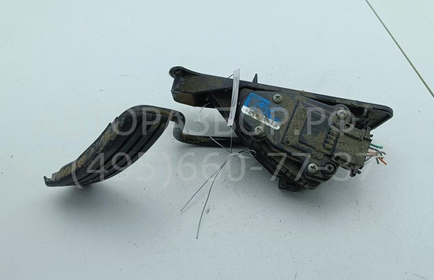 Педаль газа