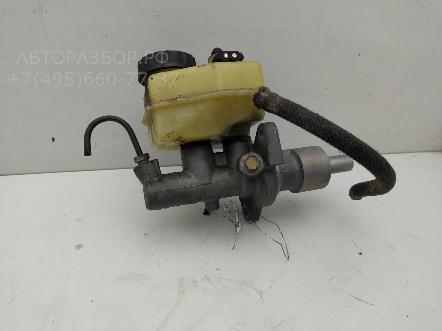 Цилиндр тормозной главный