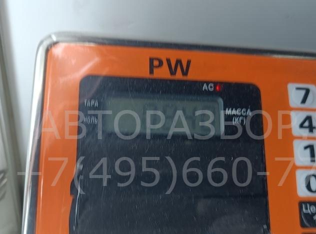 Петля крышки багажника