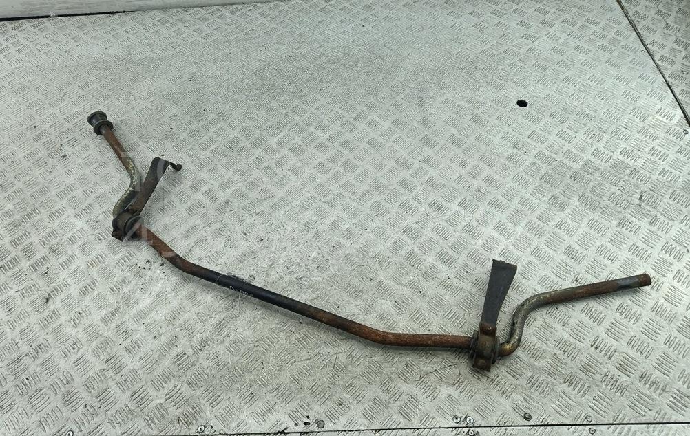 Стабилизатор передний