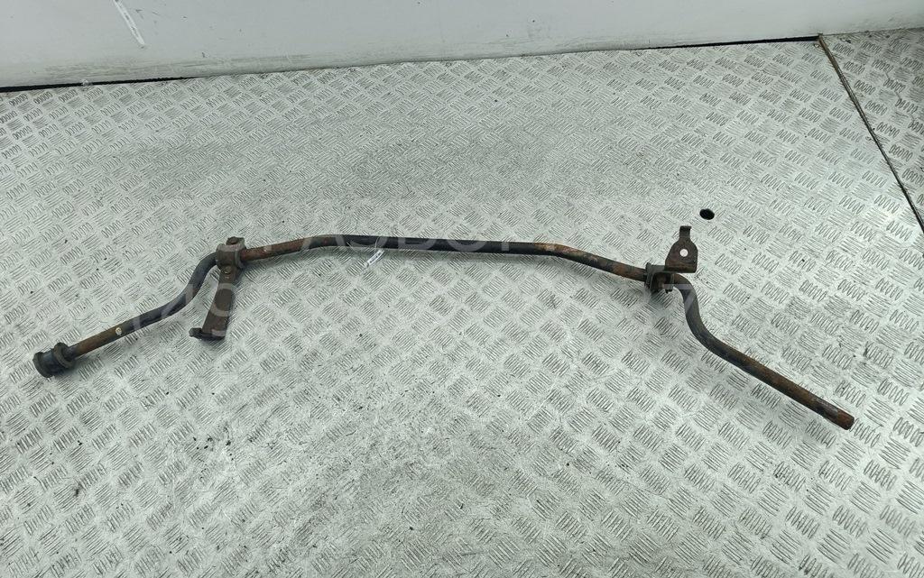 Стабилизатор передний