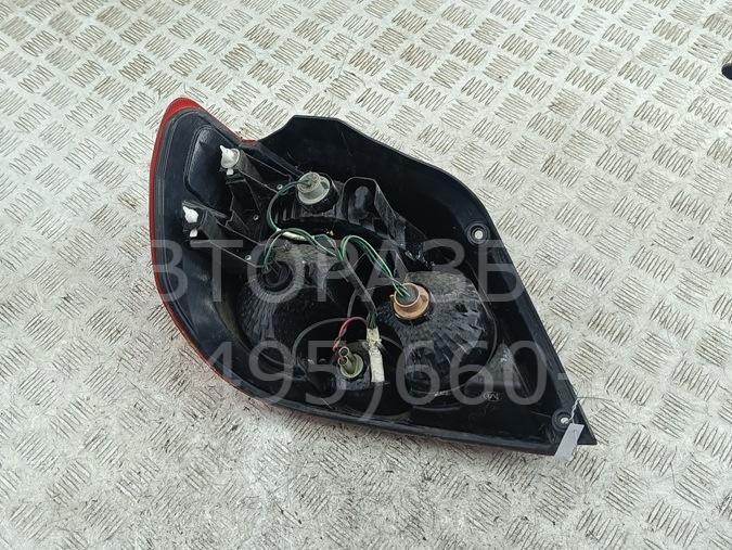 Фонарь задний правый