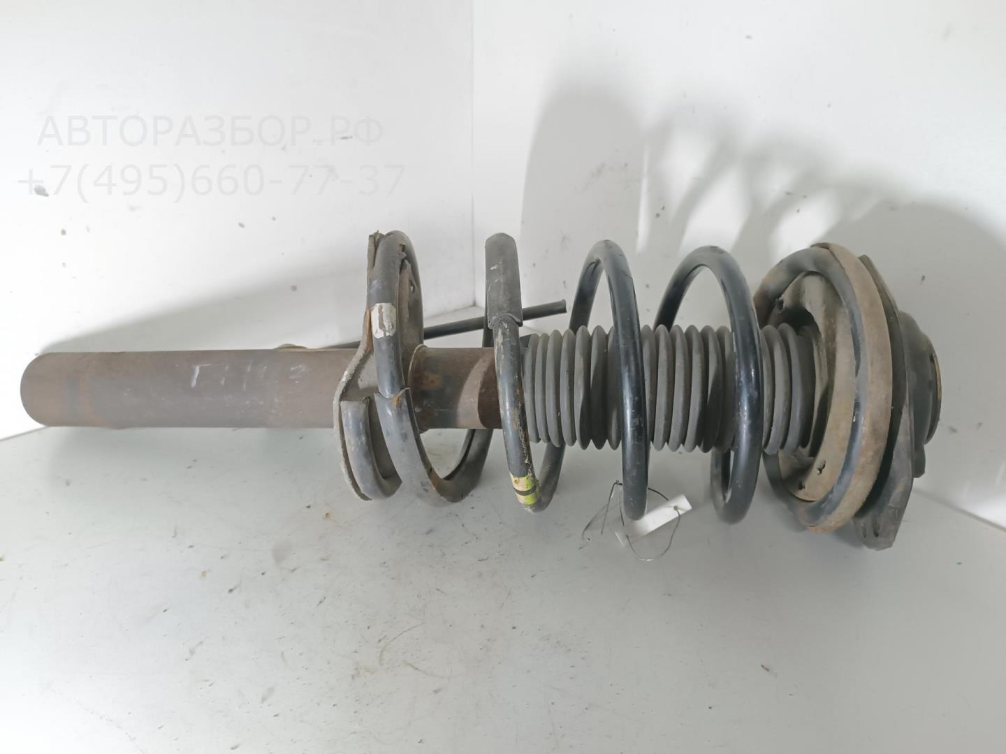 Амортизатор передний правый