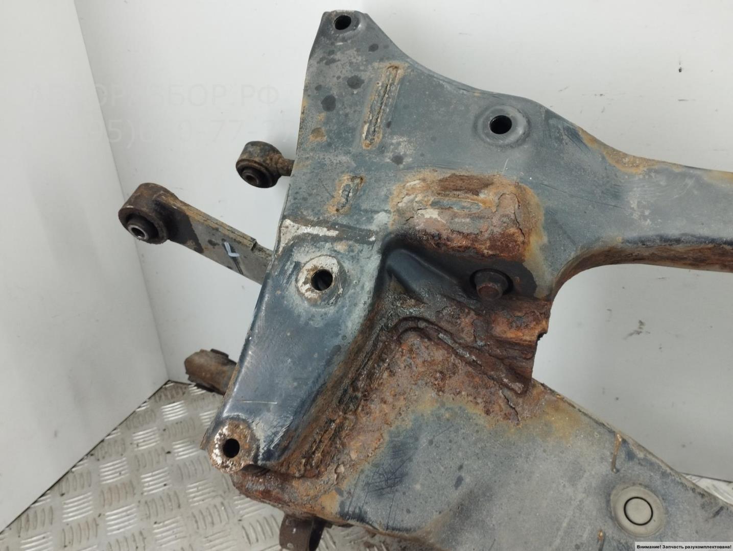 Балка задняя