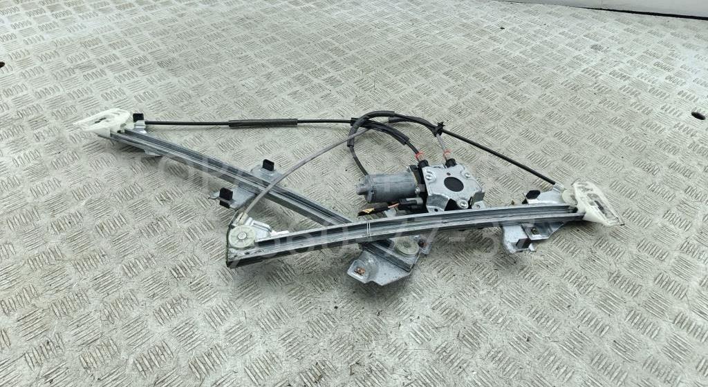 Стеклоподъемник электр. передний правый