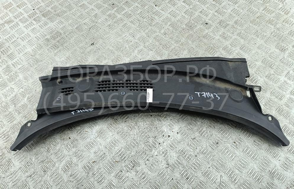 Решетка стеклоочистителей (Жабо)