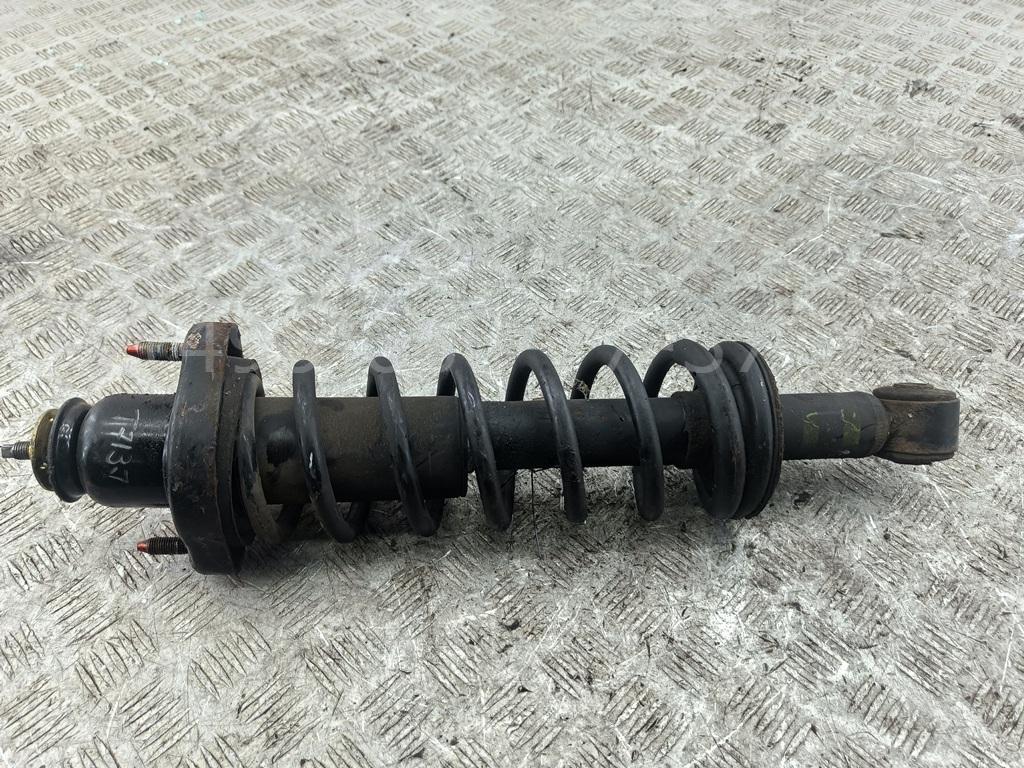 Амортизатор задний правый