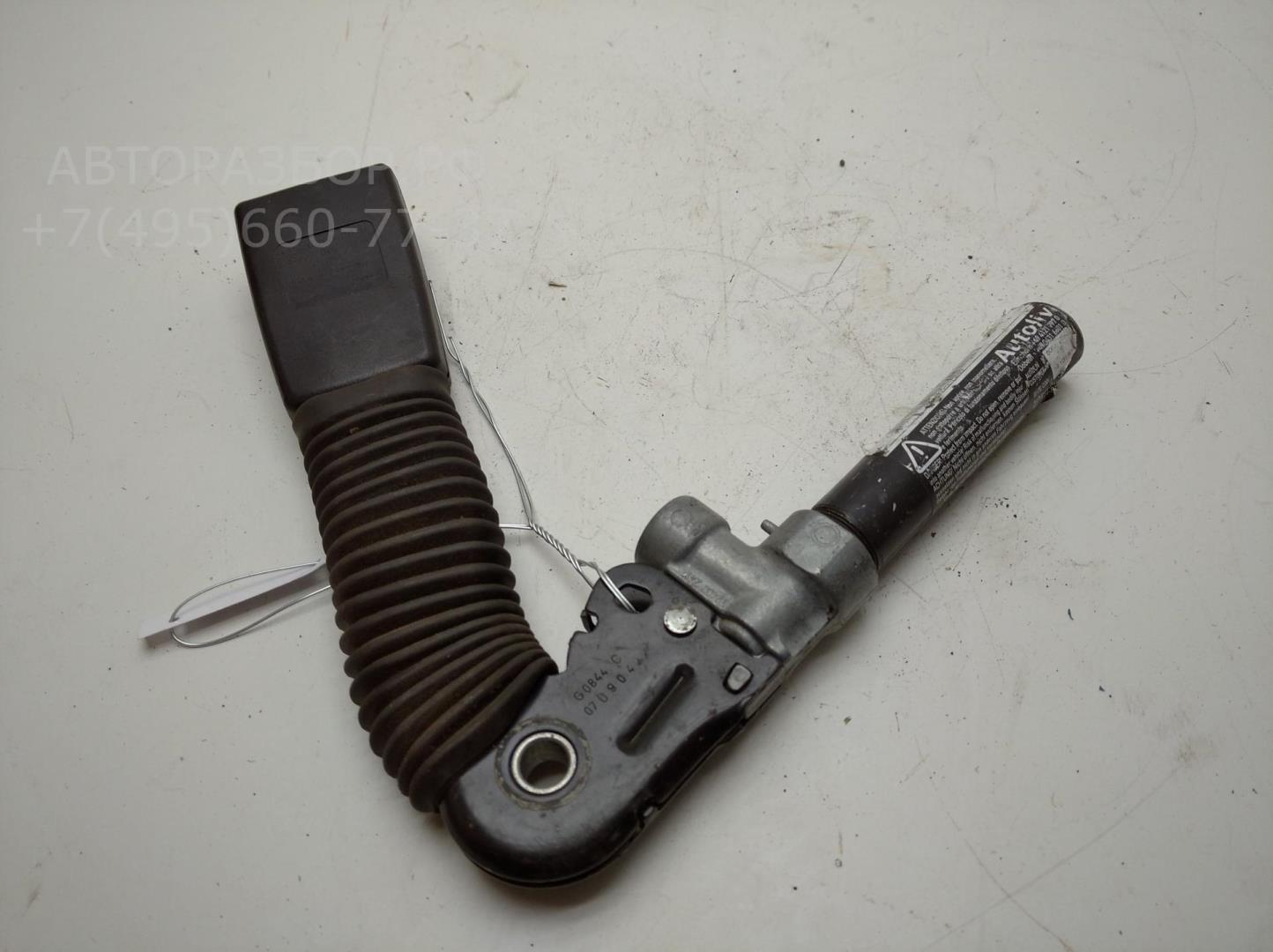 Ответная часть ремня безопасности