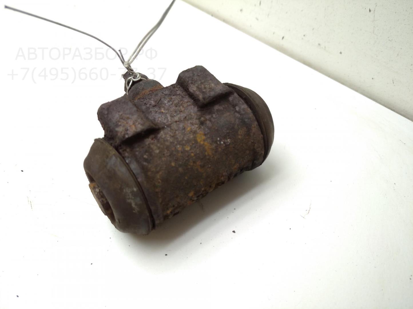 Цилиндр тормозной правый