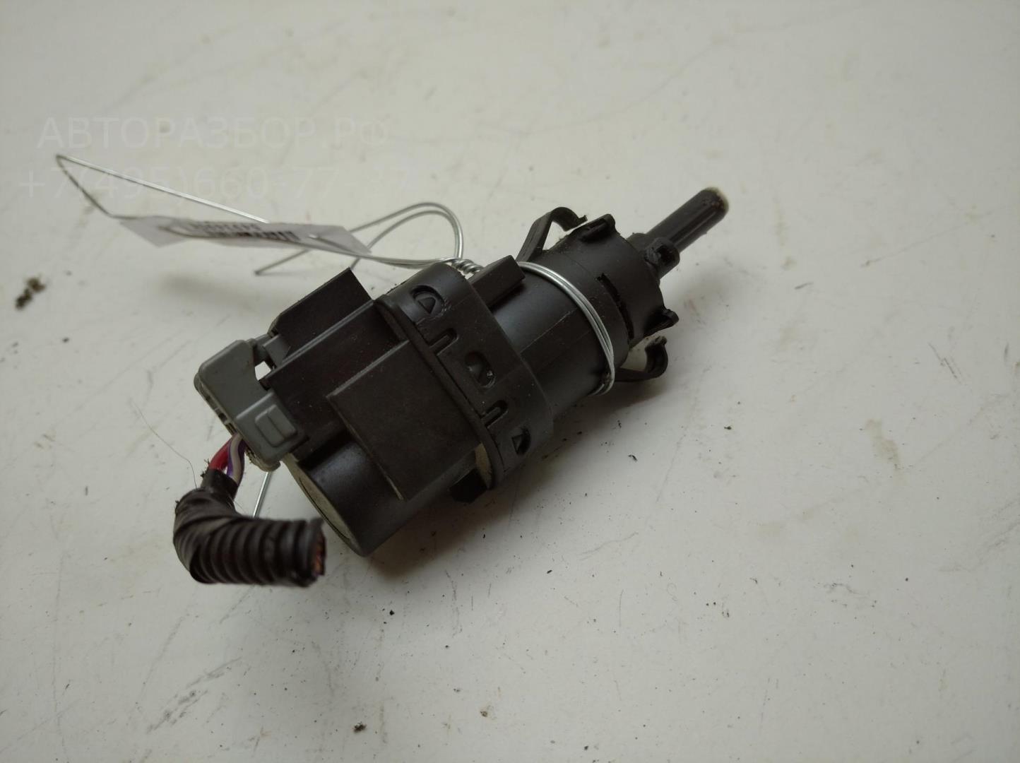 Датчик включения стопсигнала