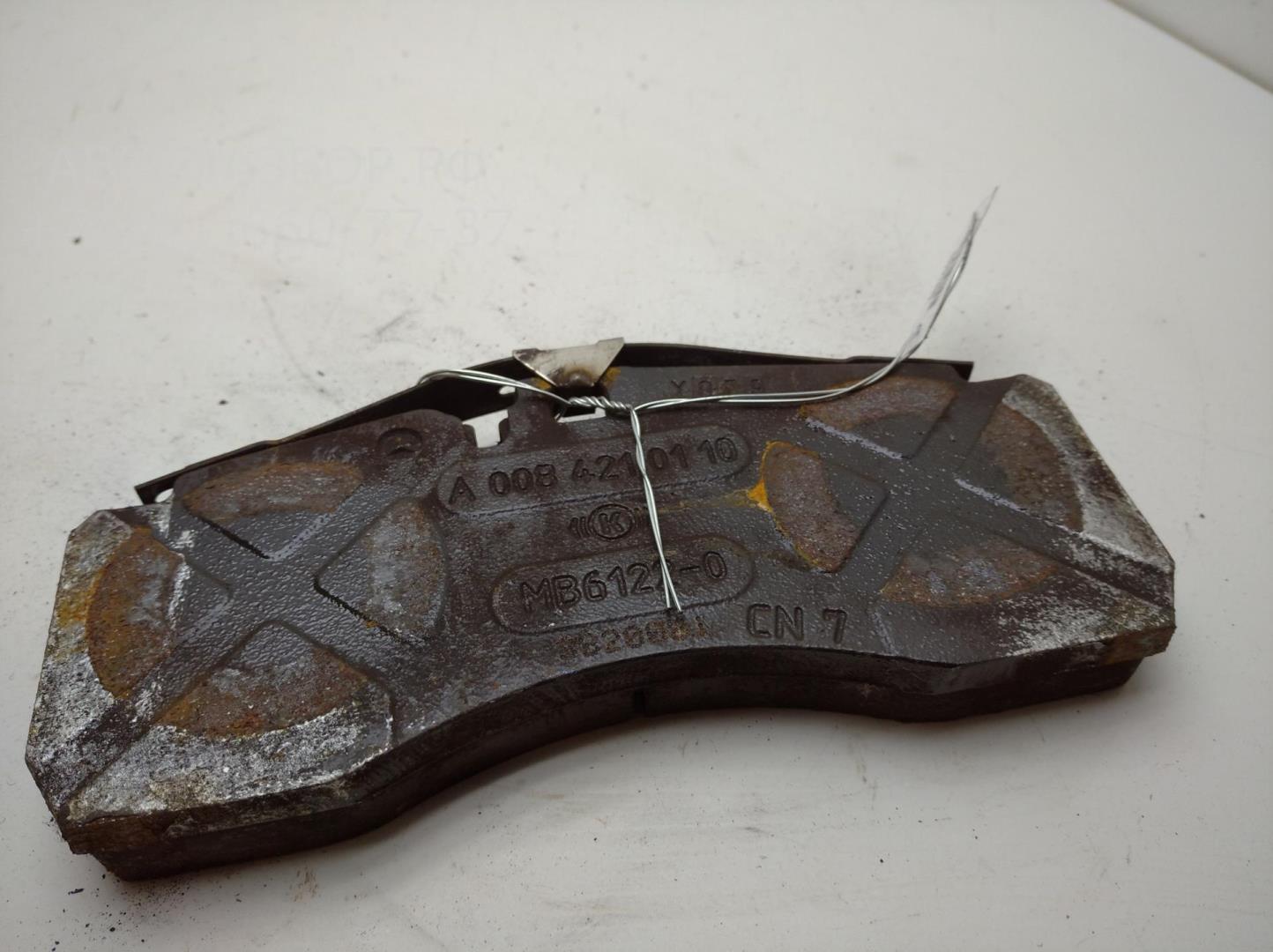 Колодки тормозные передние к-т