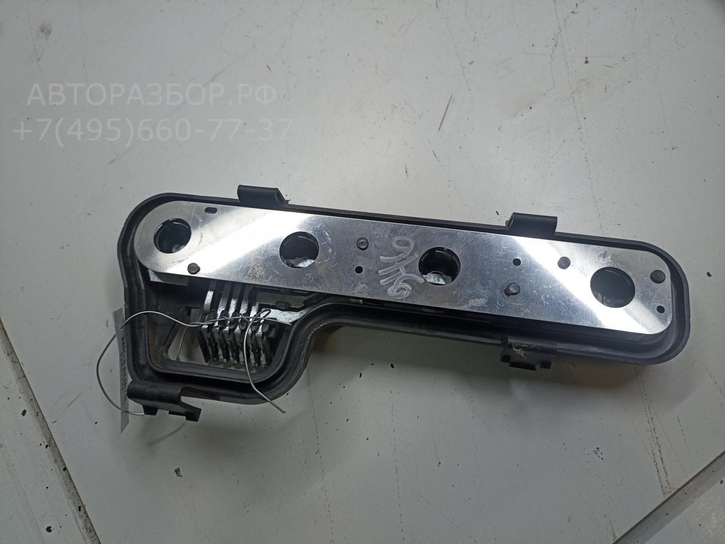 Плата заднего фонаря левого