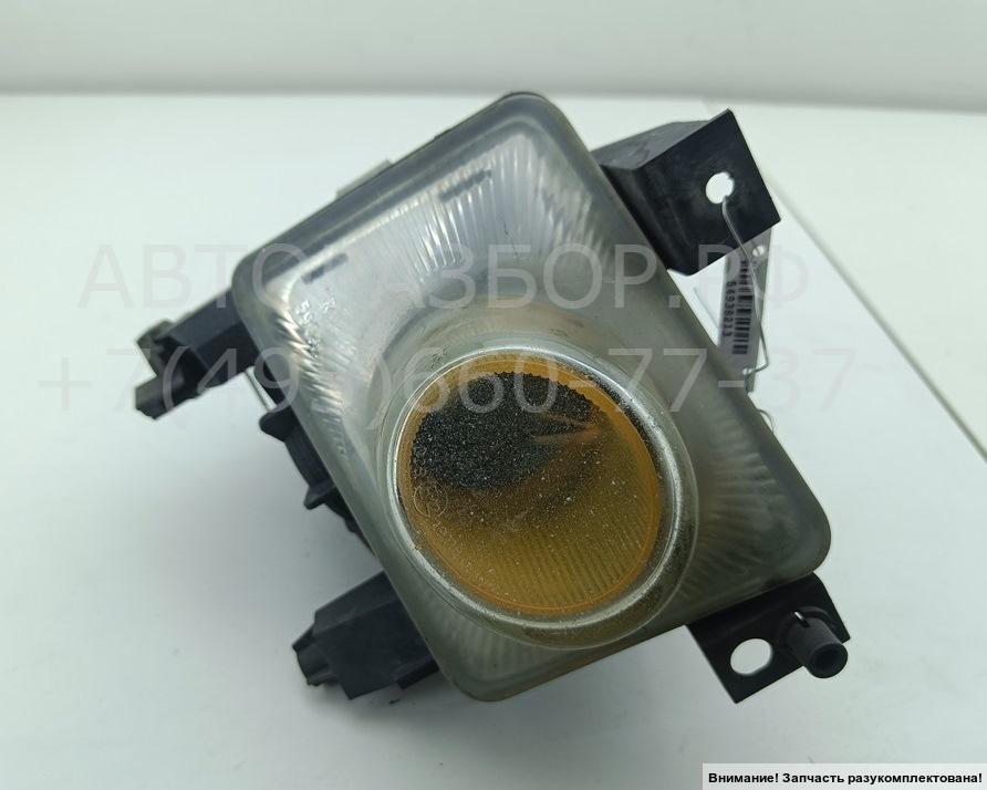 Фара противотуманная левая