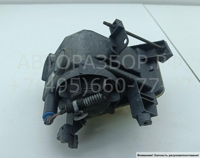 Фара противотуманная правая