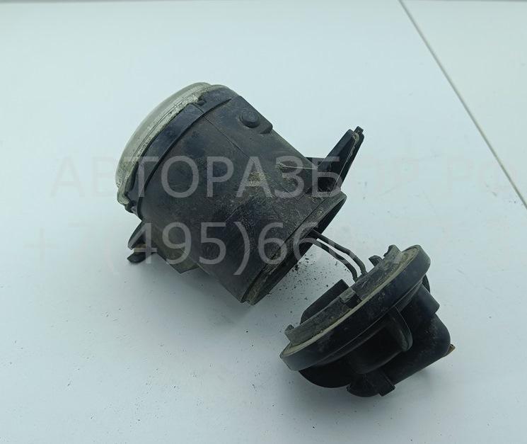 Фара противотуманная левая