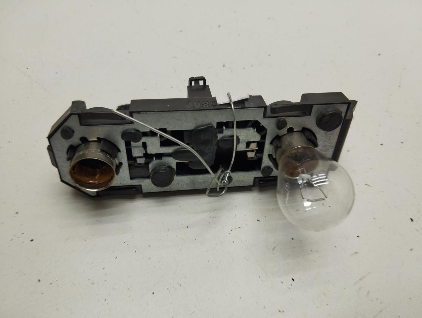 Плата заднего фонаря правого