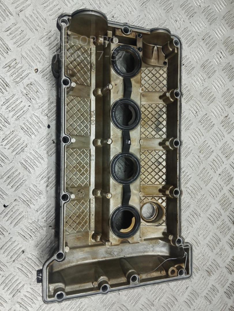 Крышка клапанная ГБЦ