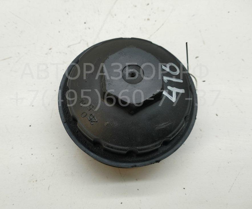 Крышка масляного фильтра